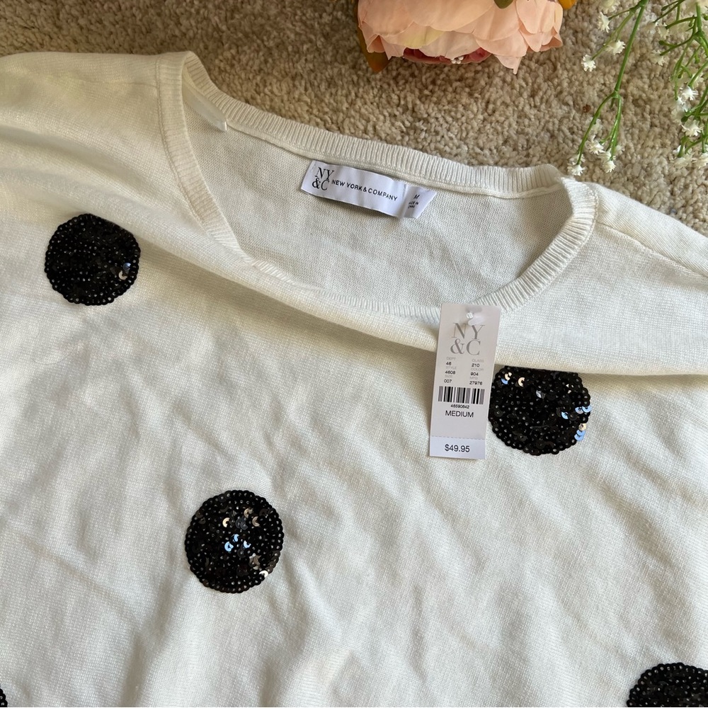 NEW YORK & COMPANY | Sequin Sweater Top Polka Dot - Picture 4 of 11